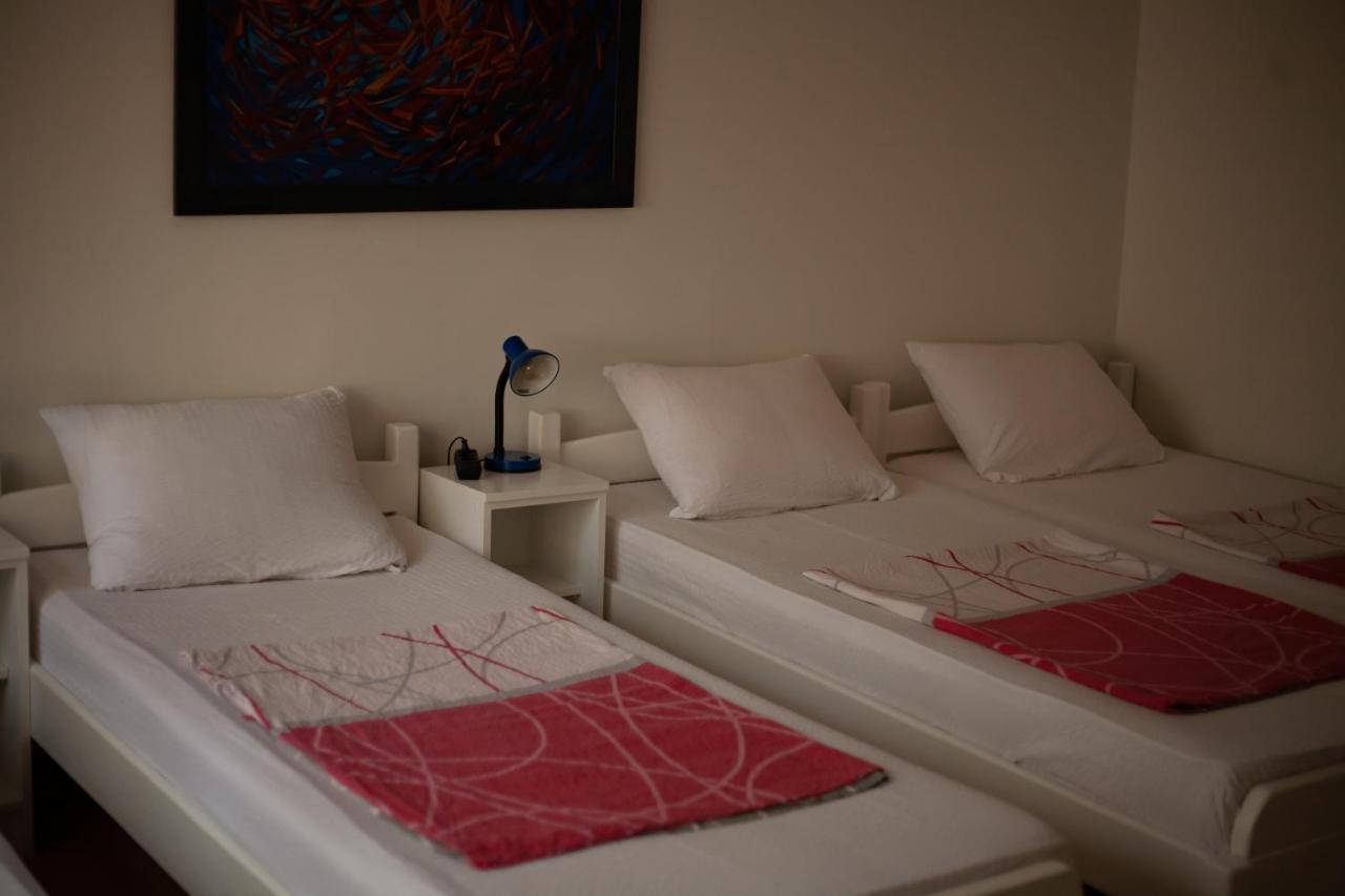 Apartments Azra Μόσταρ Εξωτερικό φωτογραφία